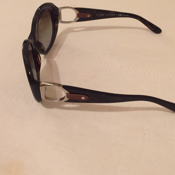 Ralph Lauren sunglasses - Picture 3 of 4